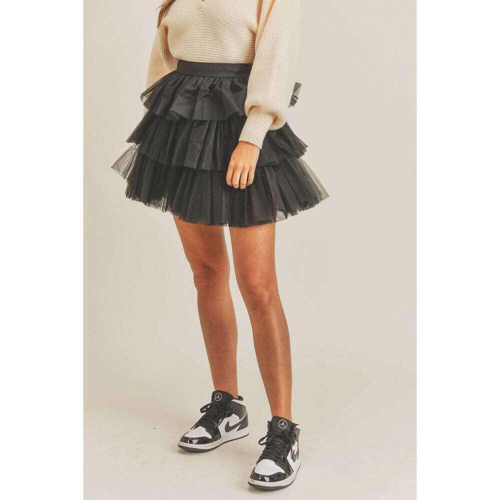NEW MABLE layered tulle skirt in black